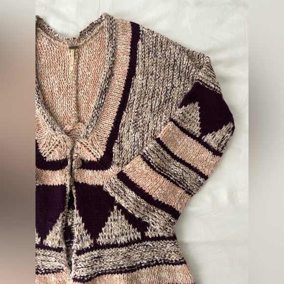 FREE PEOPLE KNITTED CARDIGAN - Picture 4 of 7
